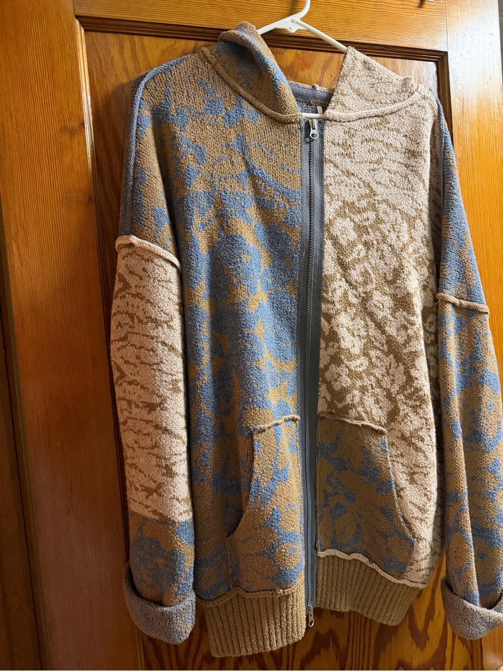 Free People Blue and Tan Patterned Zip-Up Hoodie